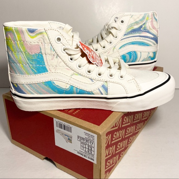 vans resin swirl slip on